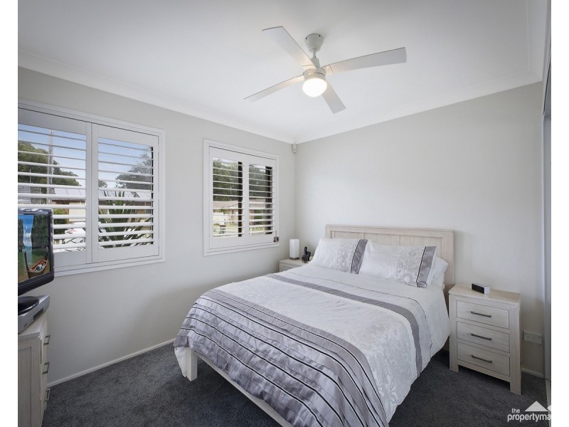 22 Karangal Crescent, Buff Point NSW 2262