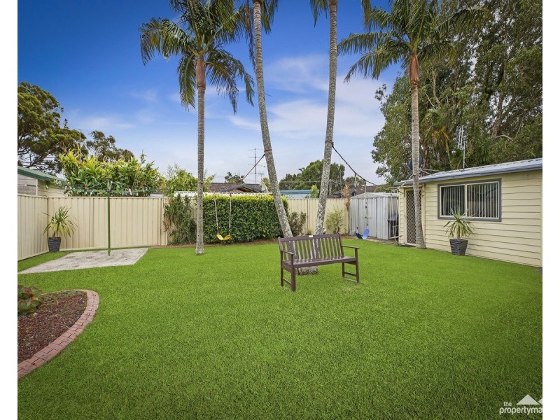 22 Karangal Crescent, Buff Point NSW 2262