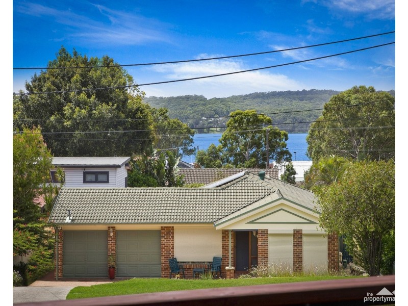 40 Collendina Road, Gwandalan NSW 2259