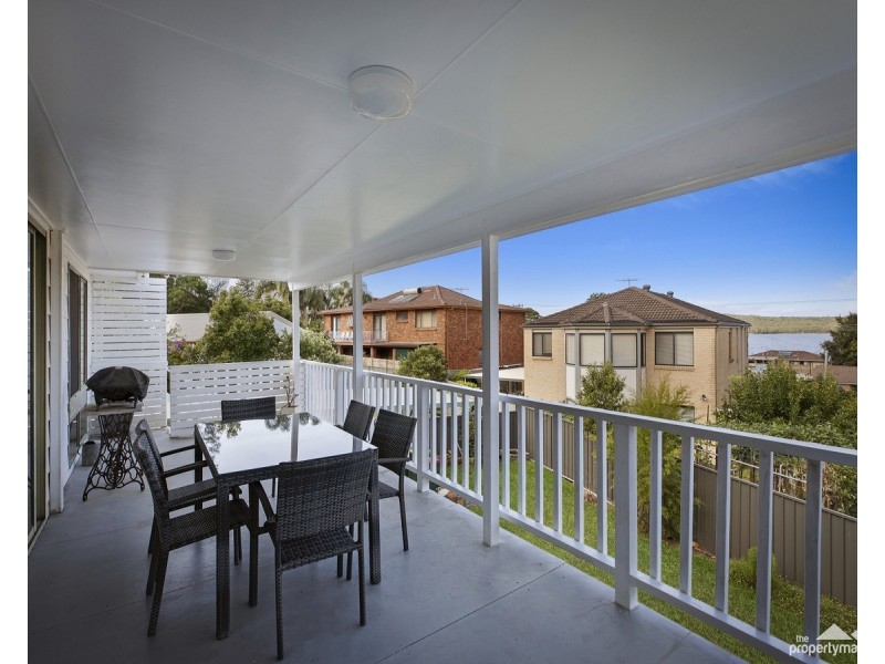 6 Murraba Crescent, Gwandalan NSW 2259