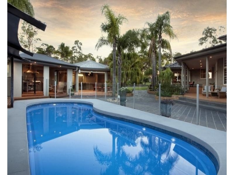 7 The Knoll, Jilliby NSW 2259