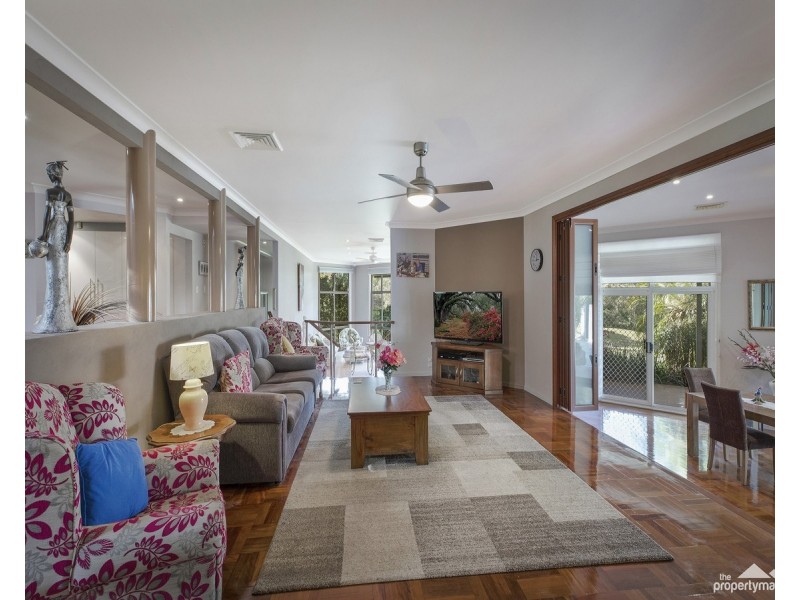 7 The Knoll, Jilliby NSW 2259