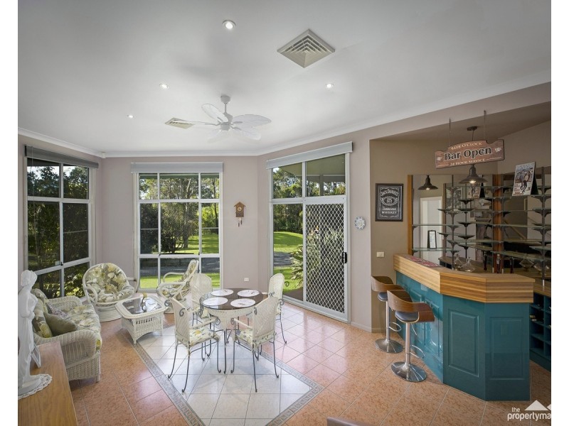 7 The Knoll, Jilliby NSW 2259