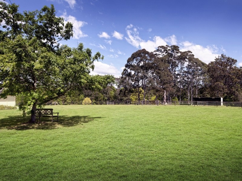 96 Dicksons Road, Jilliby NSW 2259