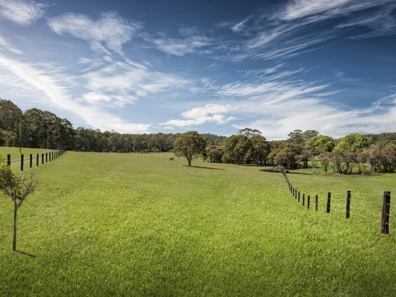 96 Dicksons Road, Jilliby NSW 2259