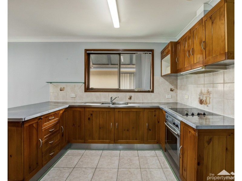 15 Audie Parade, Berkeley Vale NSW 2261