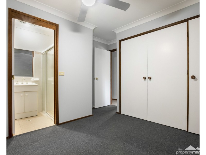 15 Audie Parade, Berkeley Vale NSW 2261