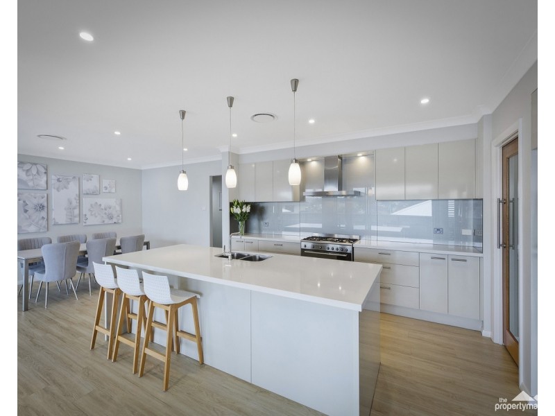 22 The Ridge, Wadalba NSW 2259