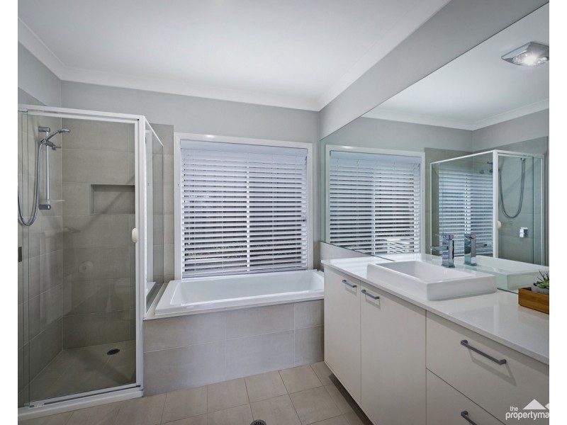 22 The Ridge, Wadalba NSW 2259