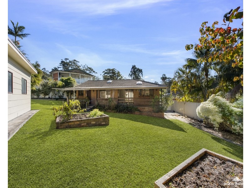 7 Julie Street, Berkeley Vale NSW 2261