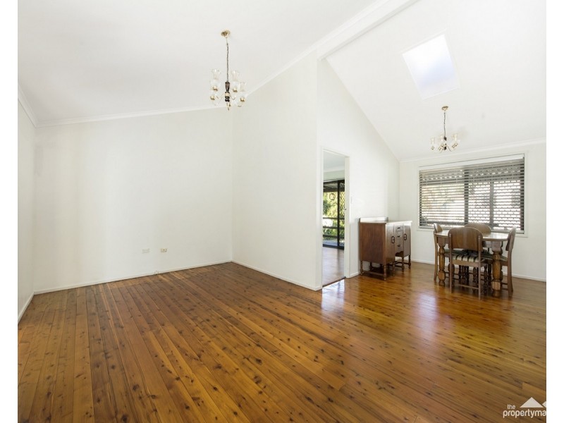 7 Julie Street, Berkeley Vale NSW 2261