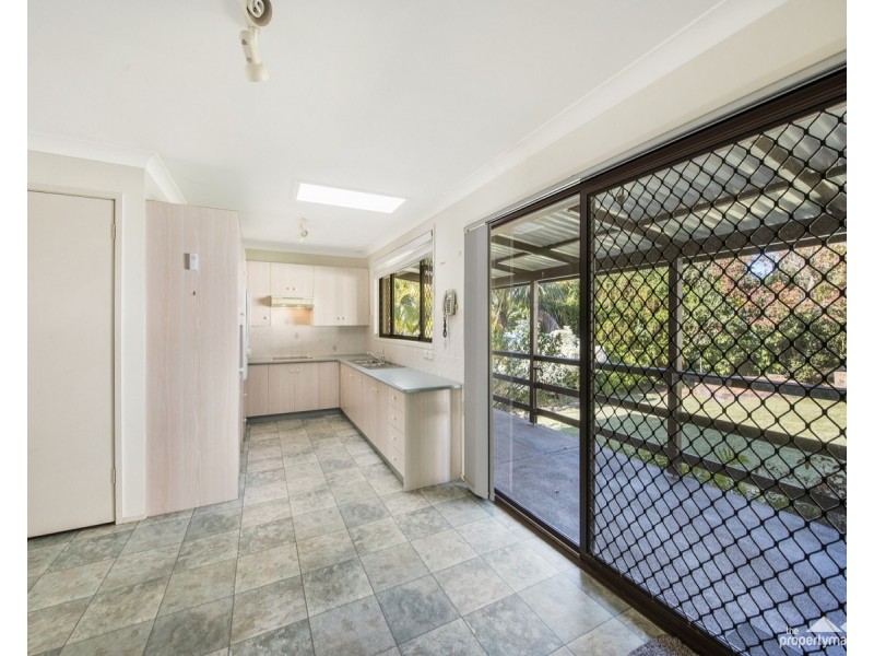 7 Julie Street, Berkeley Vale NSW 2261