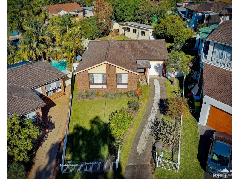 7 Julie Street, Berkeley Vale NSW 2261