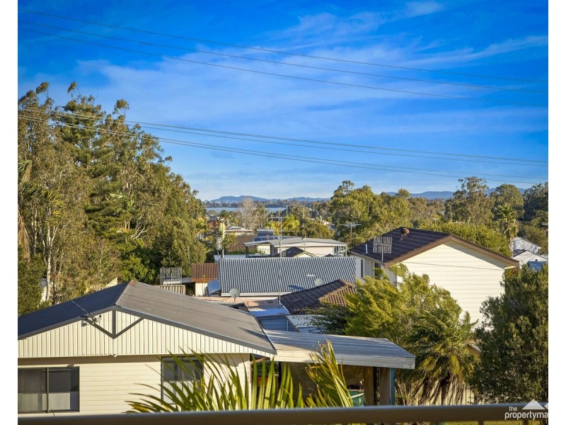 5 Eyre Crescent, San Remo NSW 2262