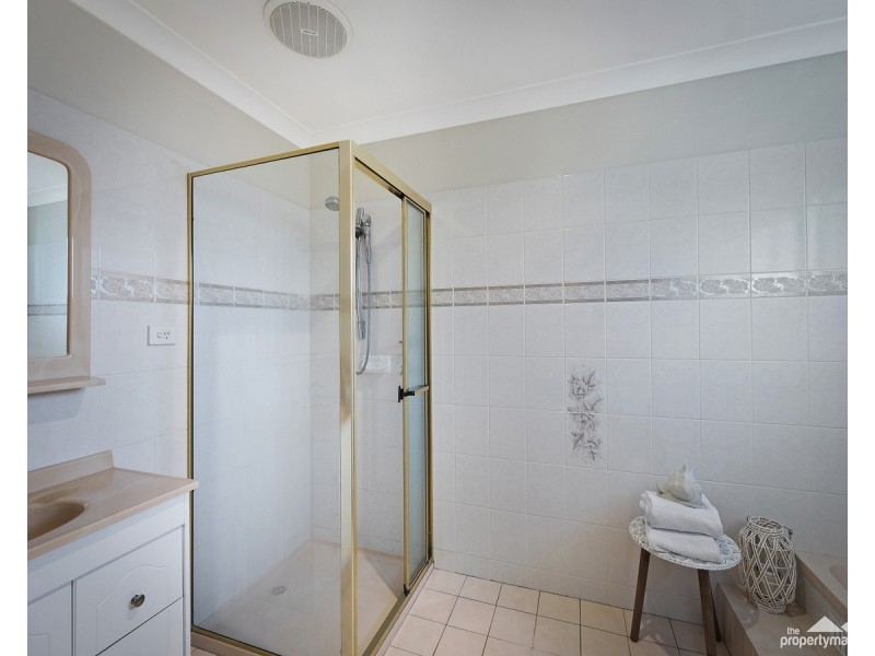 5 Eyre Crescent, San Remo NSW 2262