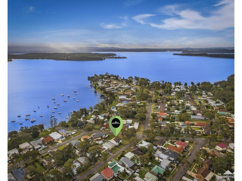 30 Murrumbong Road, Summerland Point NSW 2259