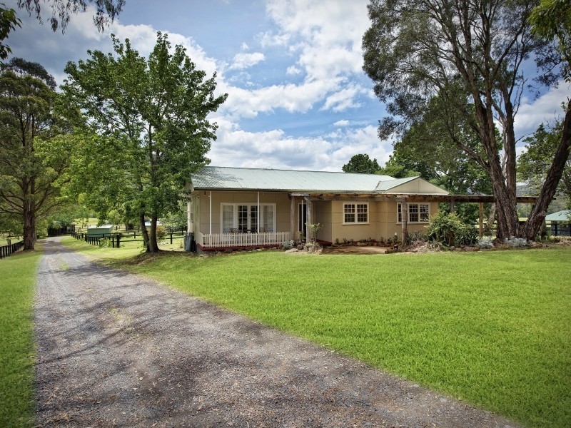 1511 Yarramalong Road, Yarramalong NSW 2259