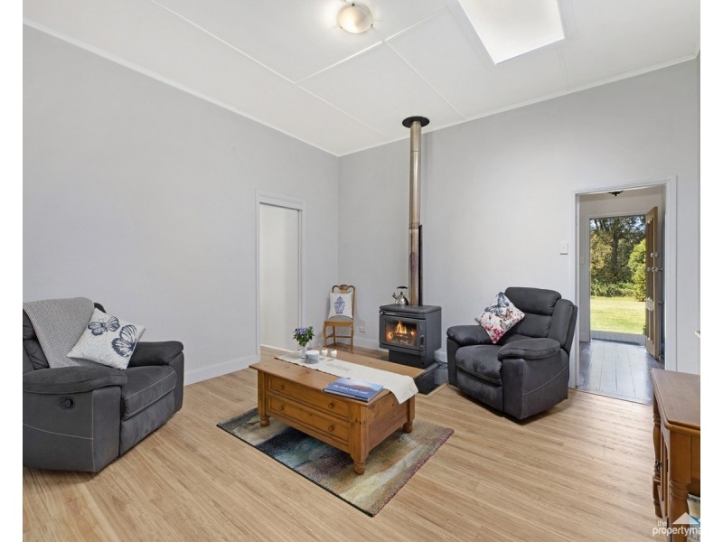 42 Footts Road, Ourimbah NSW 2258