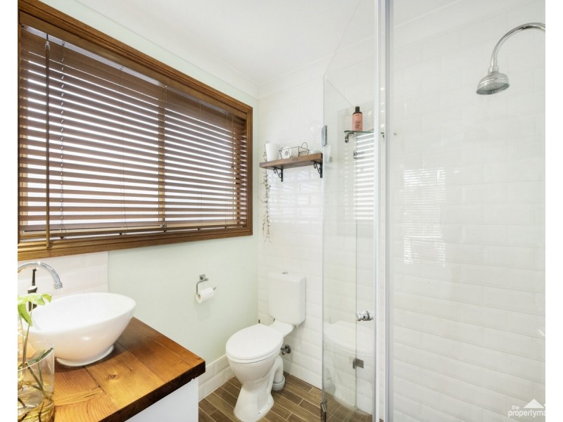 4 Bulli Place, Glenning Valley NSW 2261