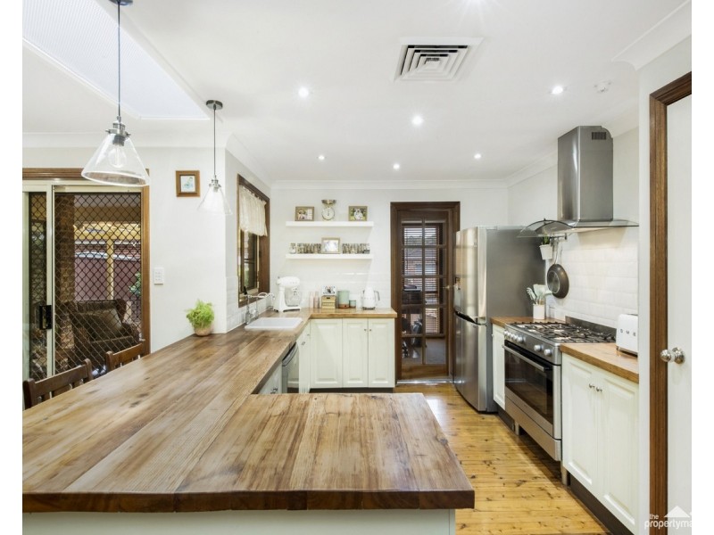 4 Bulli Place, Glenning Valley NSW 2261