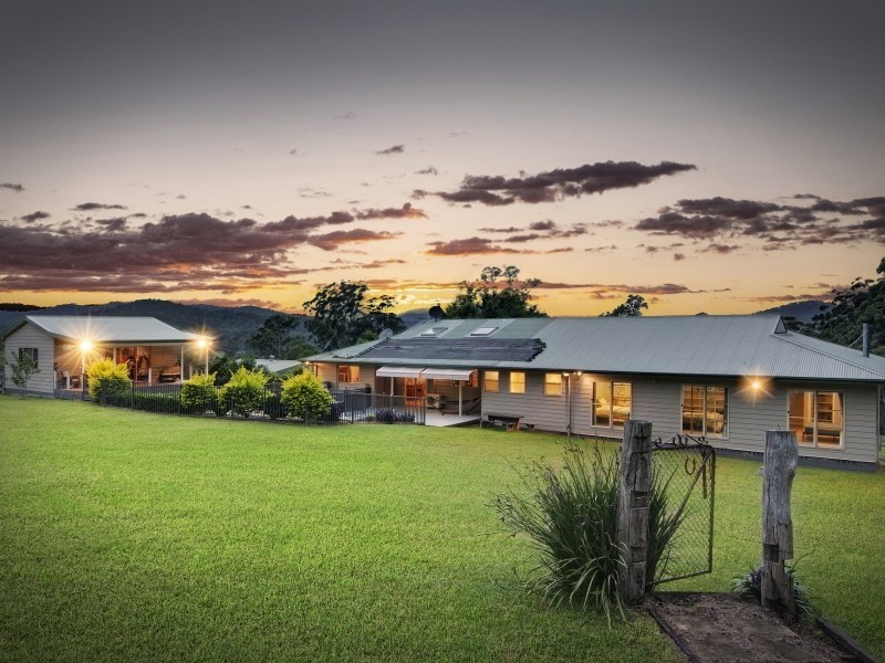 77 Phil Tunks Road, Dooralong NSW 2259