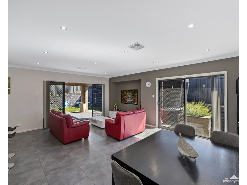 6 Newport Terrace, Mardi NSW 2259