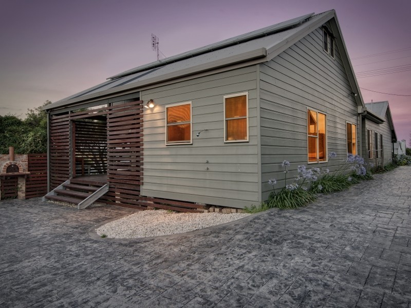 6 Clarke Street, Catherine Hill Bay NSW 2281