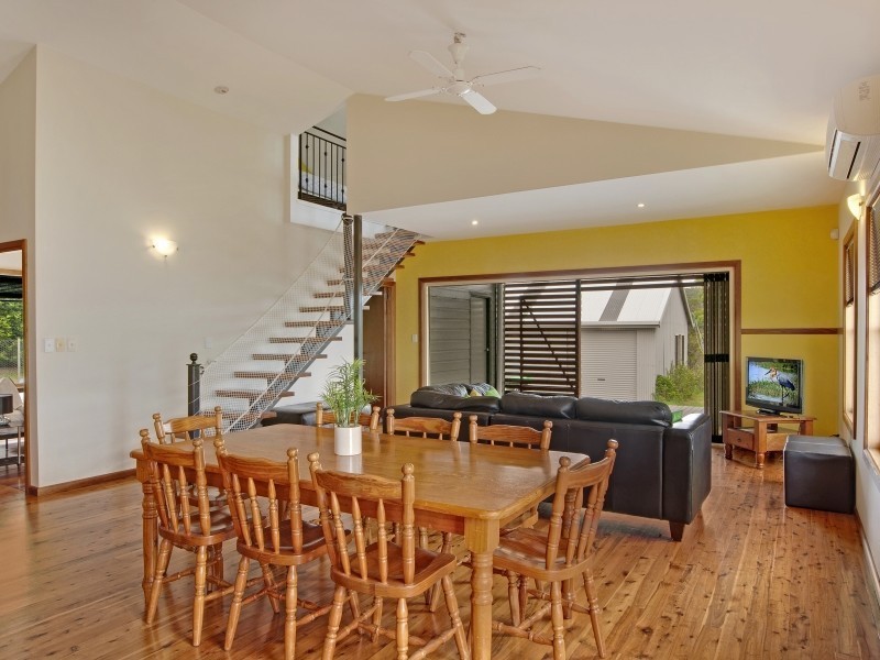 6 Clarke Street, Catherine Hill Bay NSW 2281