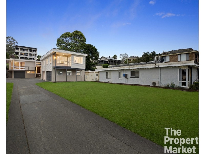 4 Frederick Street, Point Frederick NSW 2250