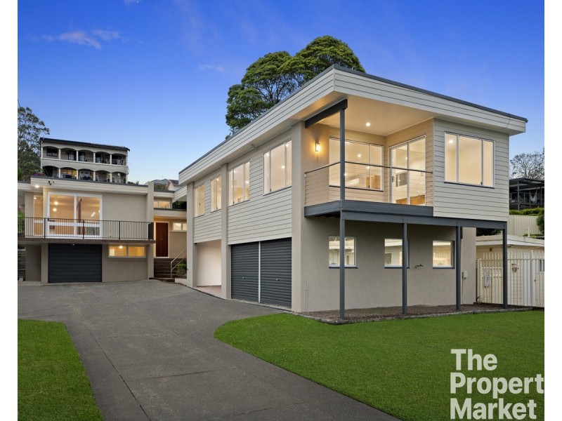 4 Frederick Street, Point Frederick NSW 2250