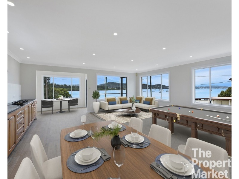 4 Frederick Street, Point Frederick NSW 2250