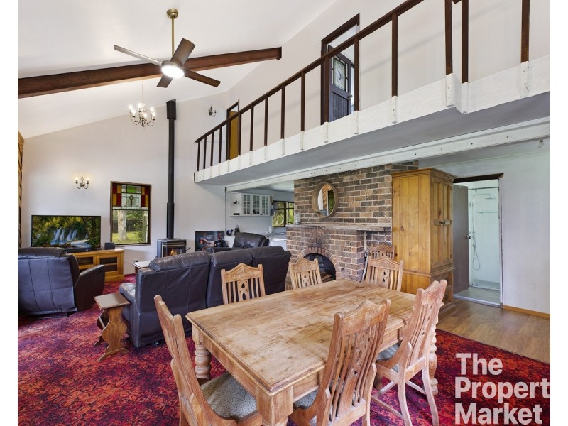 222 Durren Road, Jilliby NSW 2259