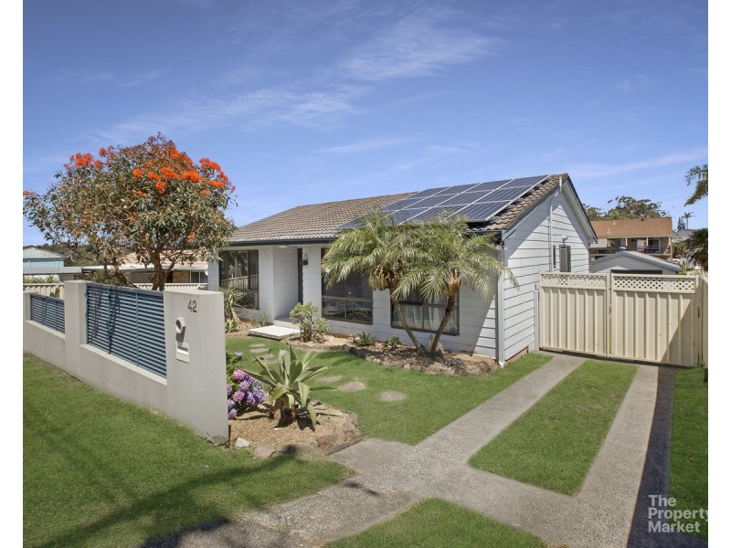42 Aldinga Road, Gwandalan NSW 2259