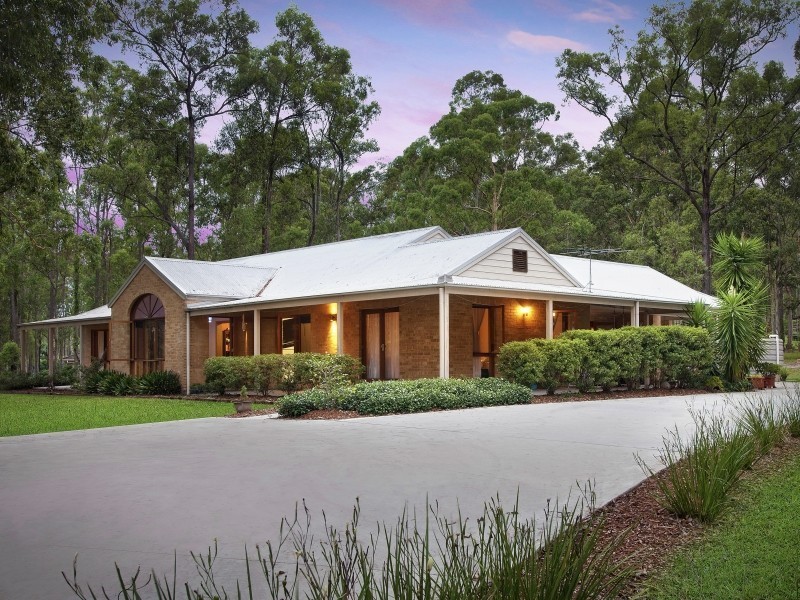 13 Parkridge Drive, Jilliby NSW 2259