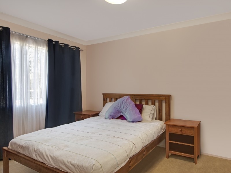 27 Robson Avenue, Gorokan NSW 2263