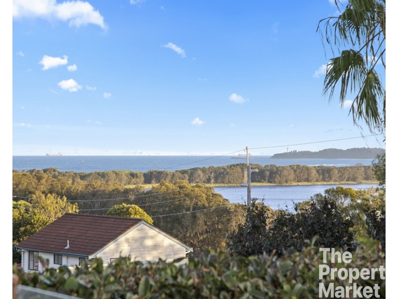 20 Kailua Avenue, Budgewoi NSW 2262