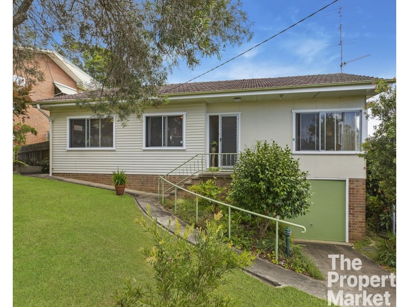 10 Crystal Crescent, Wyong NSW 2259