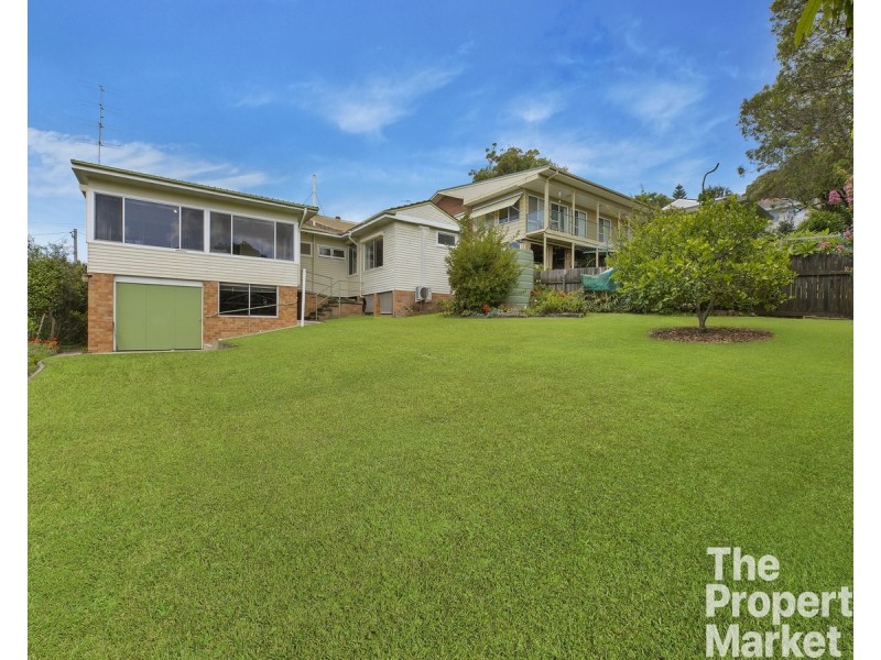 10 Crystal Crescent, Wyong NSW 2259