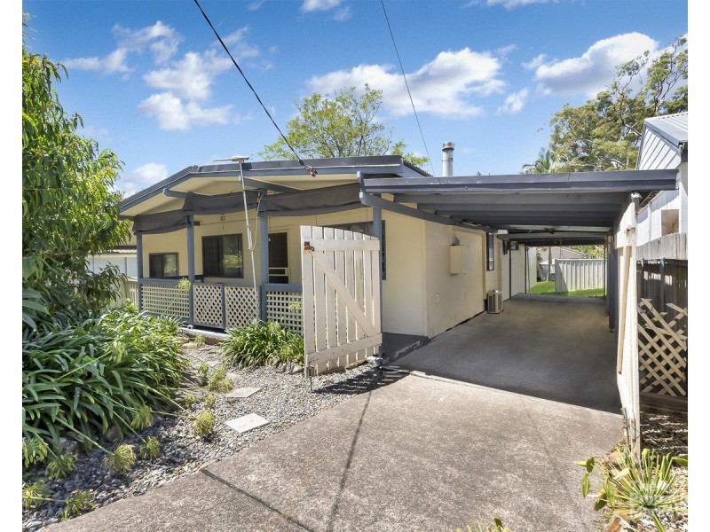 30 Bridge Avenue, Chain Valley Bay NSW 2259