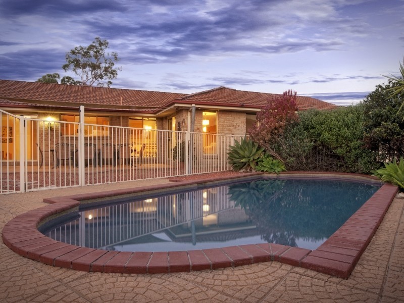 2 Teak Close, Hamlyn Terrace NSW 2259