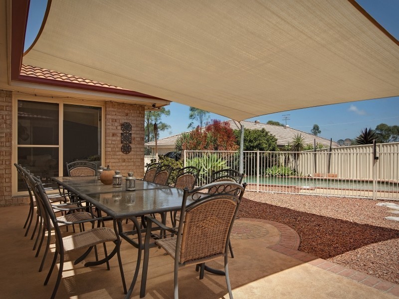 2 Teak Close, Hamlyn Terrace NSW 2259