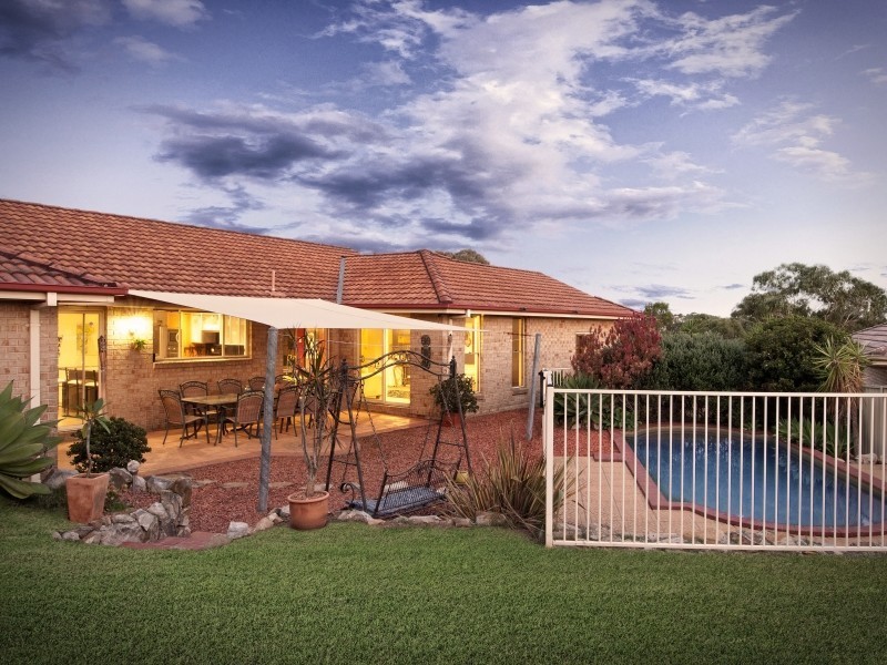 2 Teak Close, Hamlyn Terrace NSW 2259