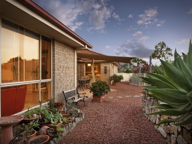 2 Teak Close, Hamlyn Terrace NSW 2259