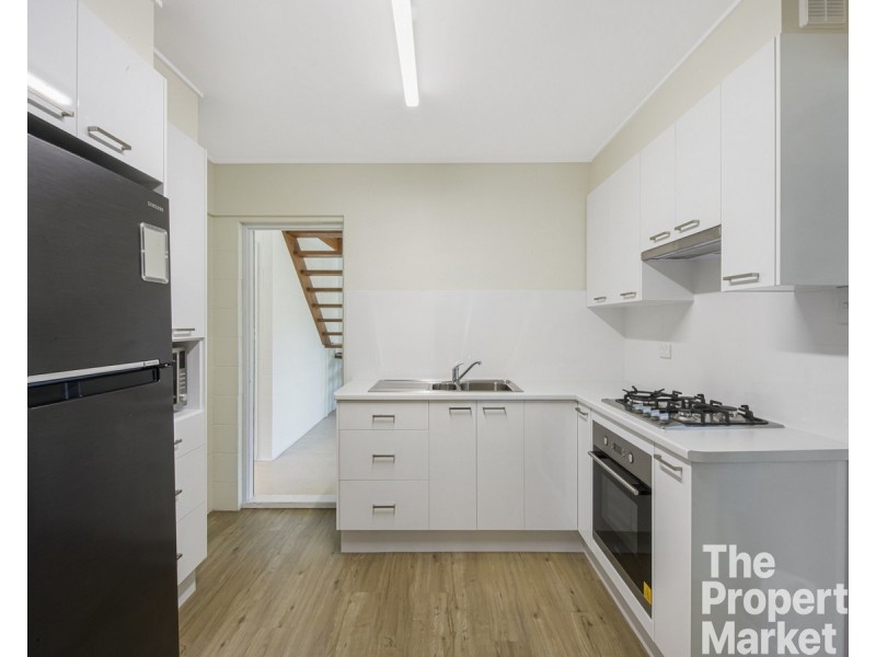 120 Lakedge Avenue, Berkeley Vale NSW 2261