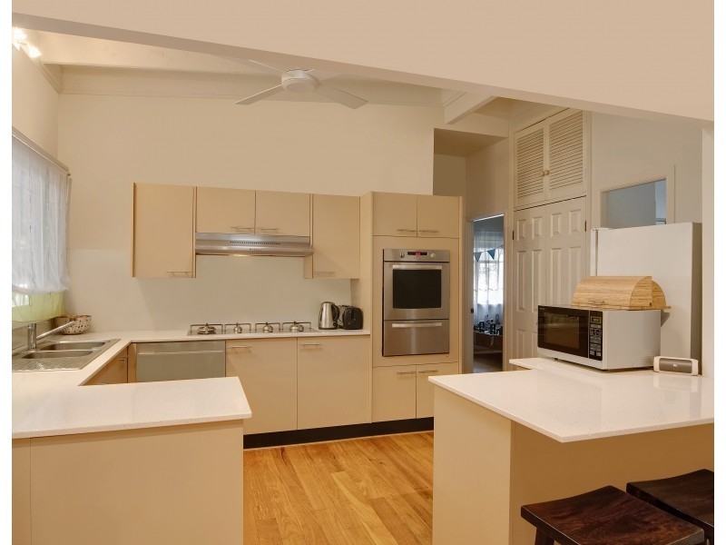 15 Michele Avenue, Noraville NSW 2263