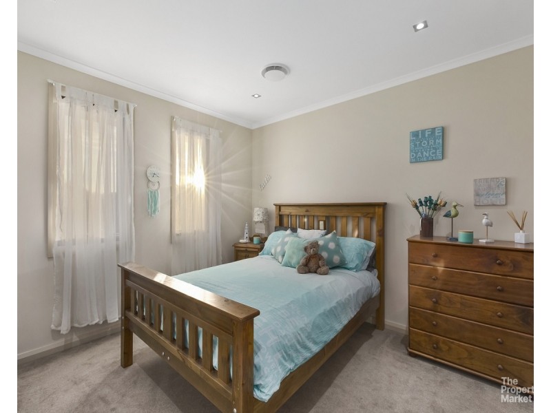 9 Narrabeen Close, Mardi NSW 2259