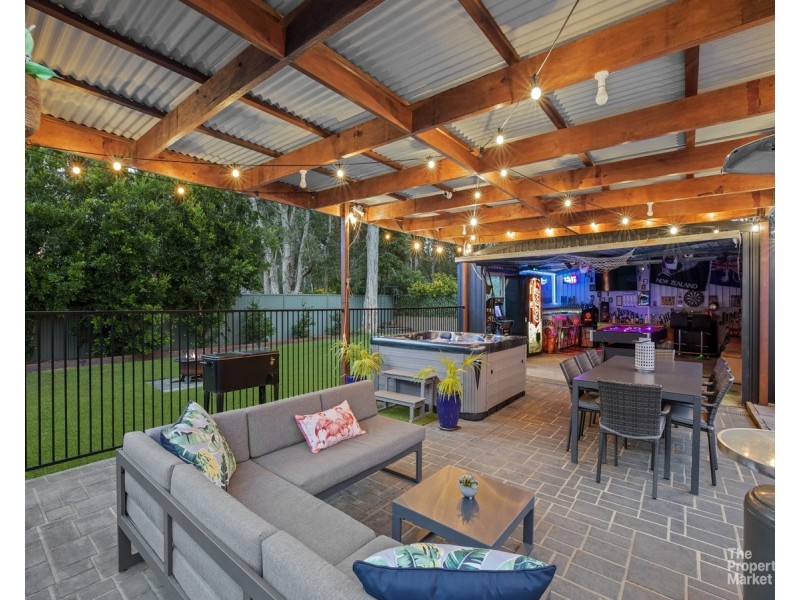 26a Cadonia Road, Tuggerawong NSW 2259