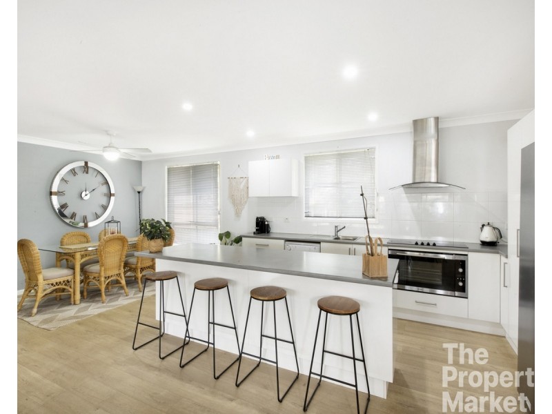 26a Cadonia Road, Tuggerawong NSW 2259