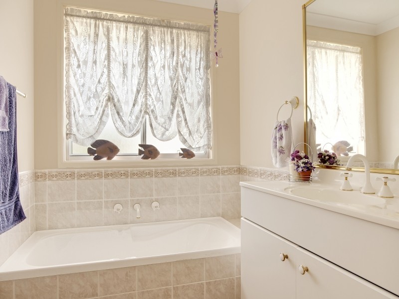 26 Shropshire Street, Gorokan NSW 2263