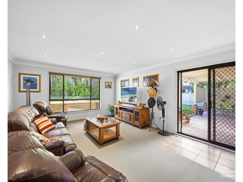 52 Northumberland Way, Tumbi Umbi NSW 2261